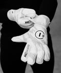 Luva de Goleiro Campo e Society Semi Profissional N1 Starter Cor:White, Tamanho:7|B0FG9VH8TT
